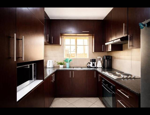 3 BEDROOM TOWNHOUSE FOR SALE IN THE REEDS